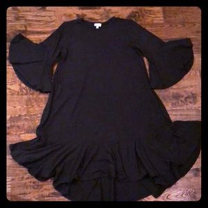 Lularoe Maurine sz M solid black. Like new!